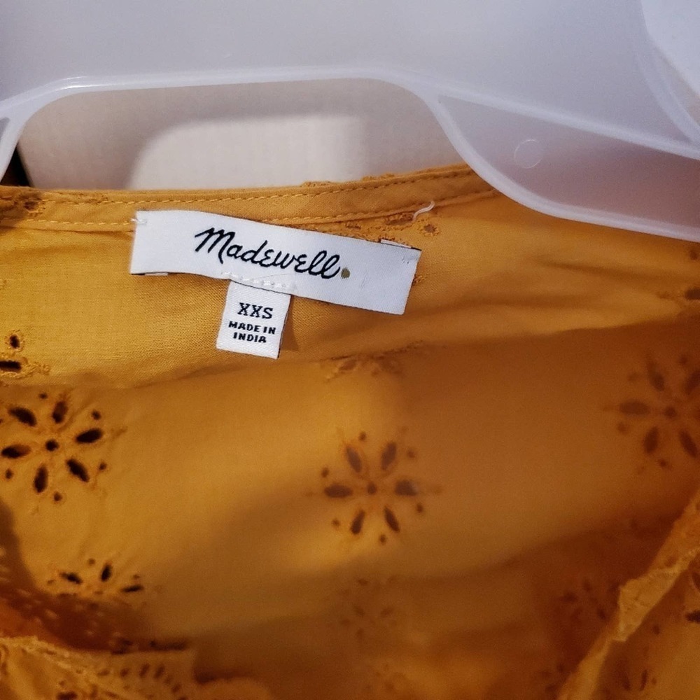 Madewell scalloped eyelet wrap yellow blouse xxs - Picture 5 of 7
